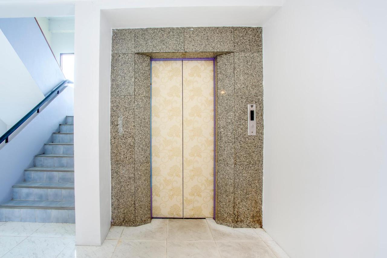Oyo 990 Siam​ Lanna​ Grand​ Hotel​ Chiangmai Chiang Mai Exteriör bild